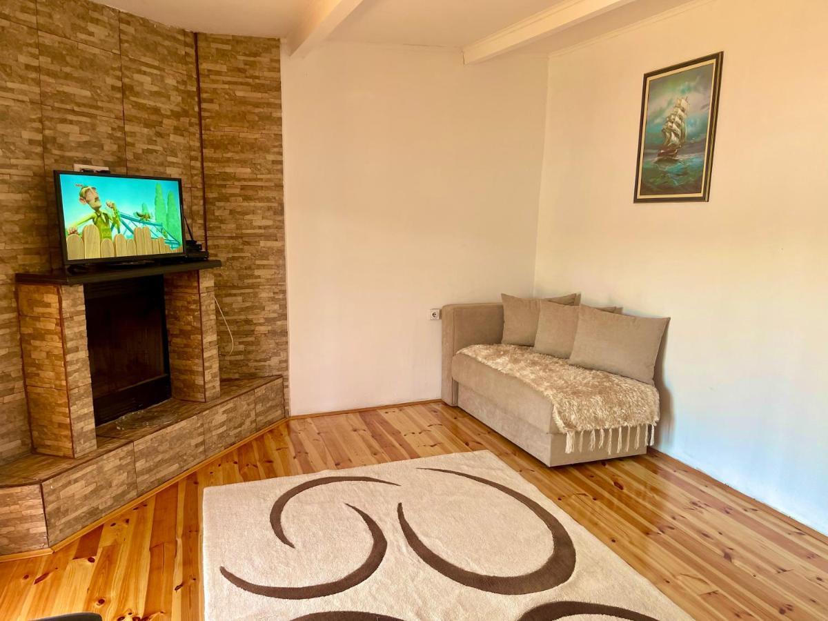 Apartment Soreja Улцин Екстериор снимка